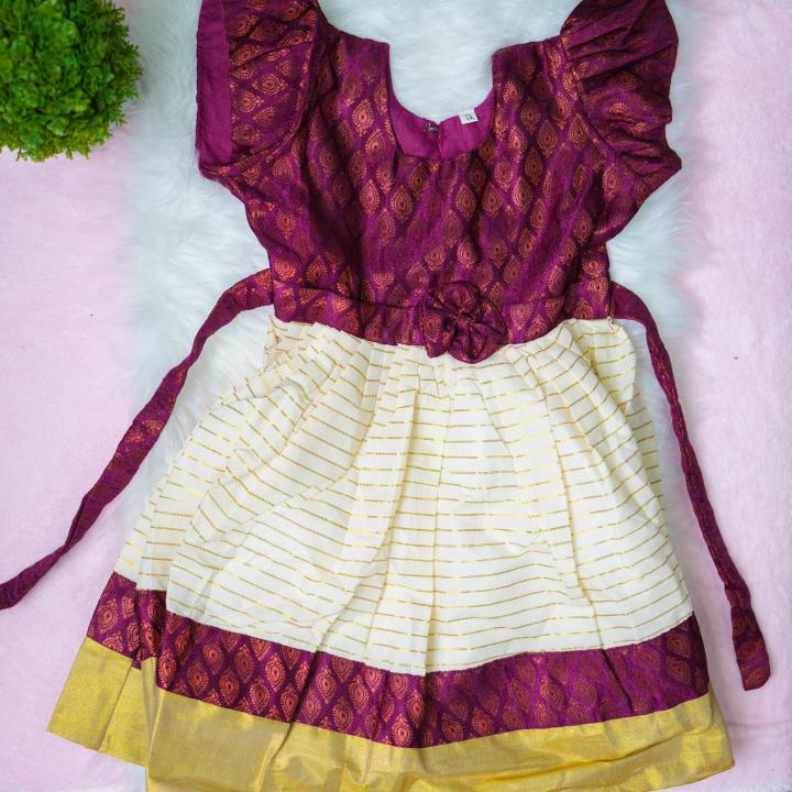5 yr old - Rose onam froak with lining